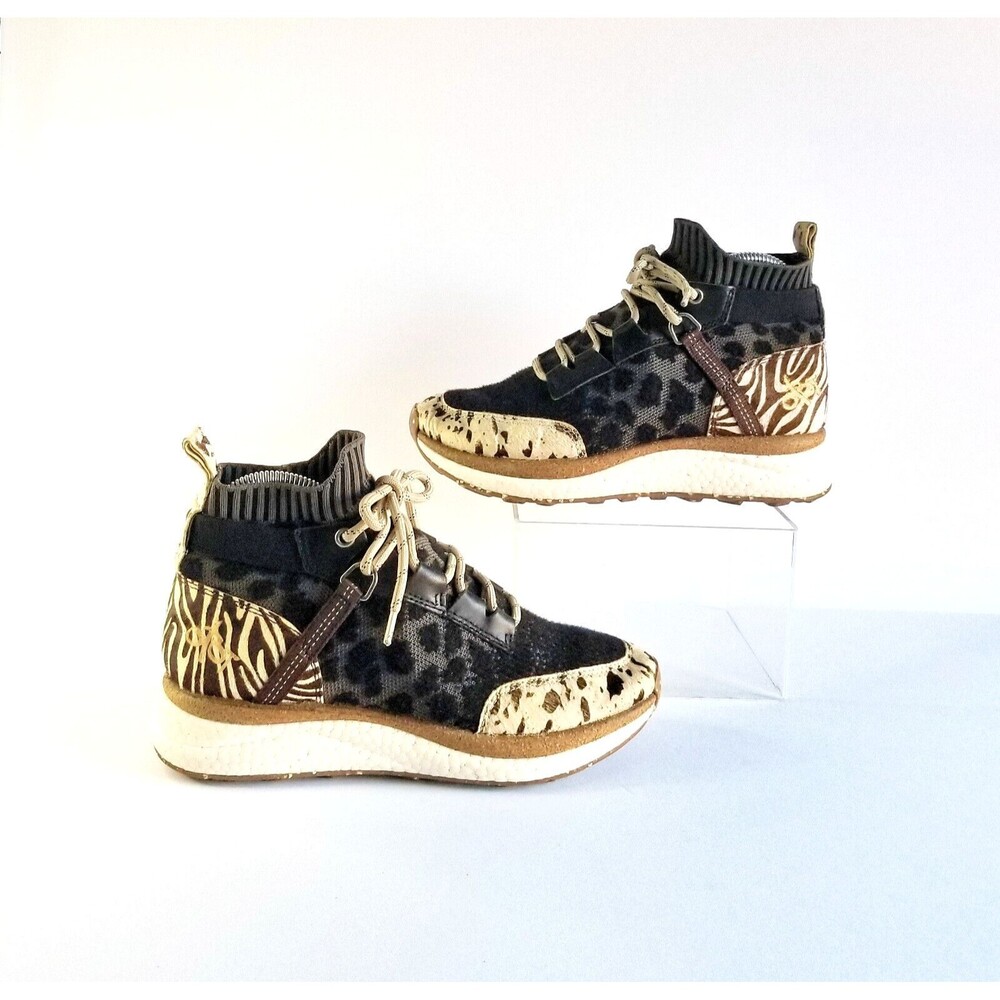 OTBT Women's Hybrid High Top Sneakers Animal Print Sz 7 Calf Hair Outdoor Travel - Picture 3 of 14
